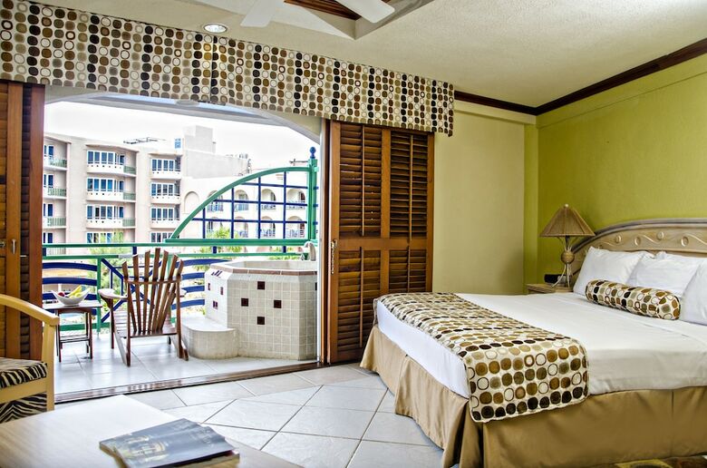 Hotel Accra Beach Resort