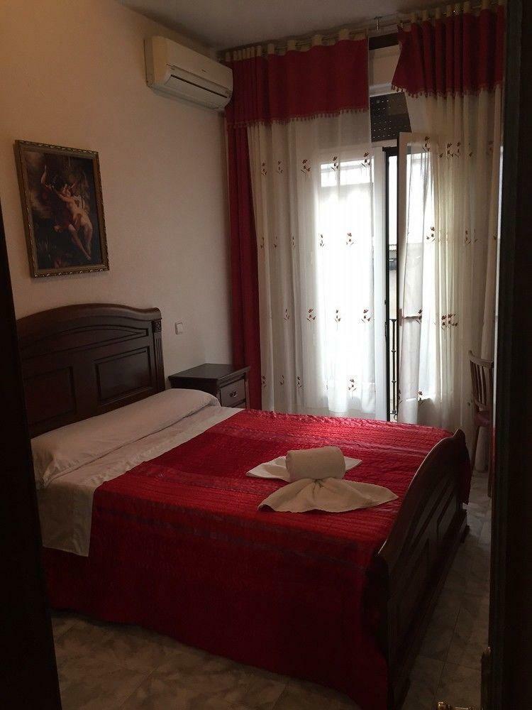 Hostal Palacios