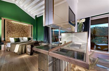 Hotel Bouganville