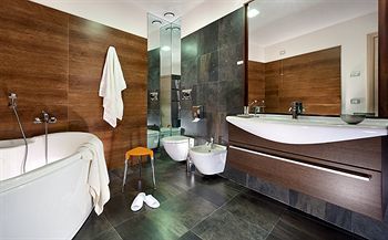 Hotel Bouganville