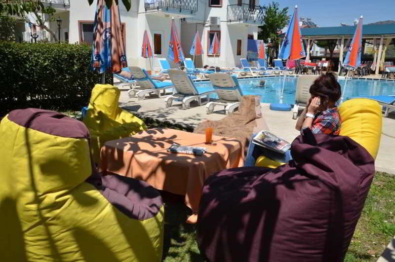 Dost Hotel