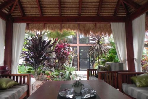 Apartamento Forest Lodge: Bali-style Retreat