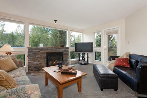 Apartamentos Greystone Lodge By Whistler Accommodation