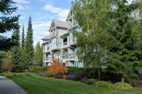 Apartamentos Greystone Lodge By Whistler Accommodation