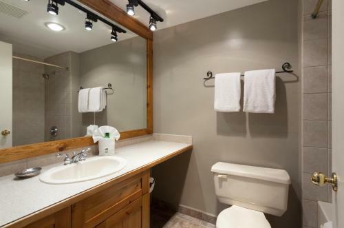 Apartamentos Greystone Lodge By Whistler Accommodation