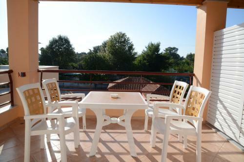 Apartamento Maria's Filoxenia Suites