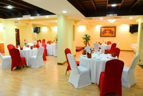 Al Hambra Hotel
