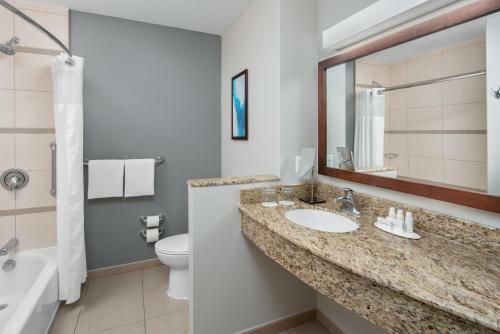 Hotel Courtyard By Marriott Bridgetown, Barbados