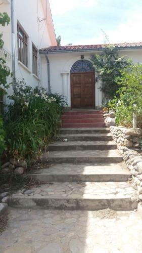 Bed & Breakfast Poneloya