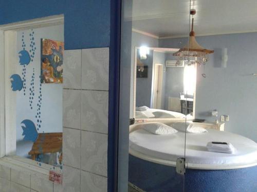 Excalibur Motel
