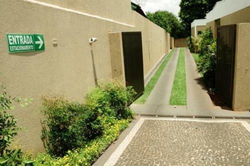 Garden Hotel