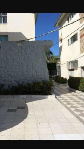 Salvador Ond?na Telles Apartament