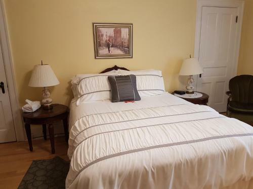 Bed & Breakfast Le Chateau D'acadie
