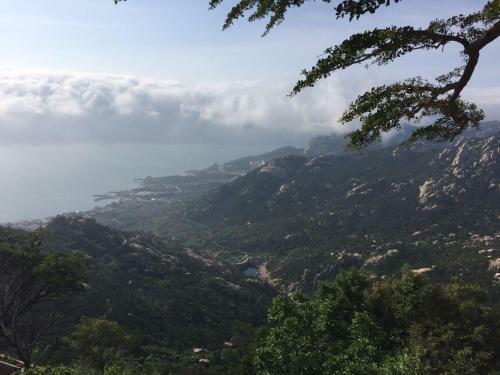 Qingdao Xiufengge Inn