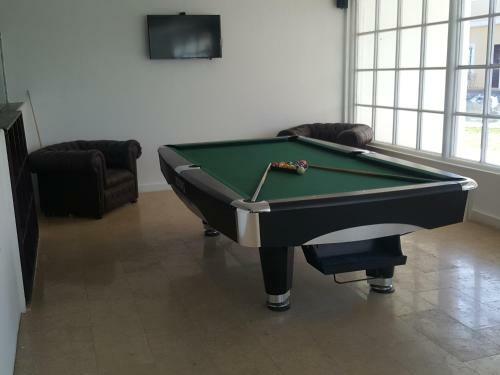 Spectra Inn Hotel Alexandria Road