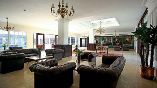 Spectra Inn Hotel Alexandria Road