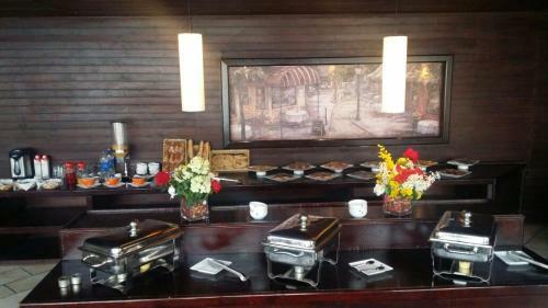 Spectra Inn Hotel Alexandria Road
