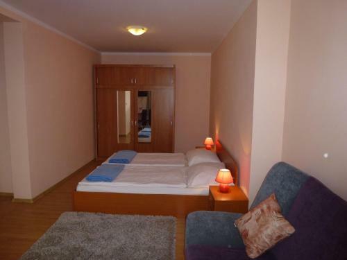 Hostal Penzion Zelen� Dvor