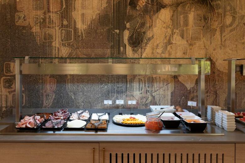 Hotel Acta Pir�mides