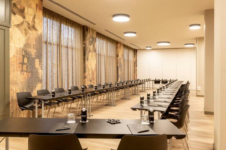 Hotel Acta Pir�mides