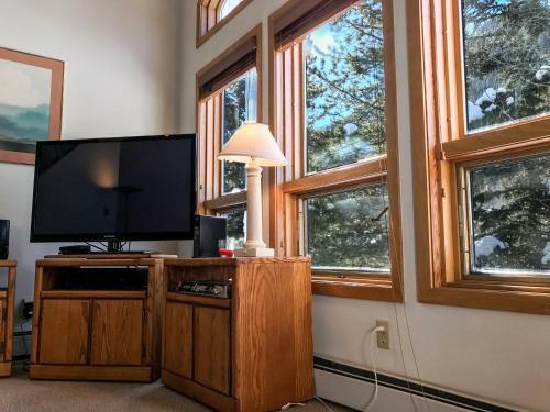Apartamento East Vail Mountain & Waterfall View Condo