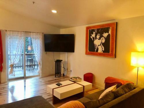 Apartamento Sunny Townhouse Near Beaches