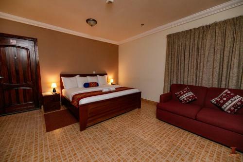 Hotel Mahogany Lodge