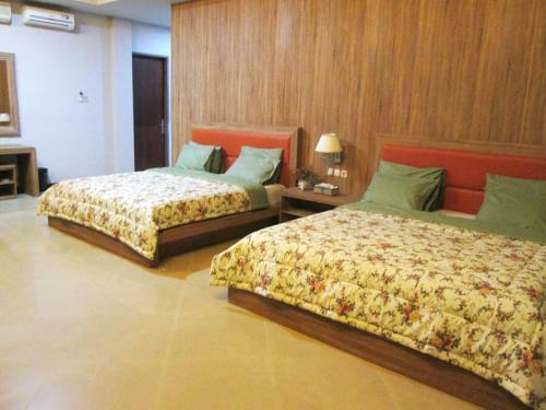 Green Wattana Hotel, Sentul City