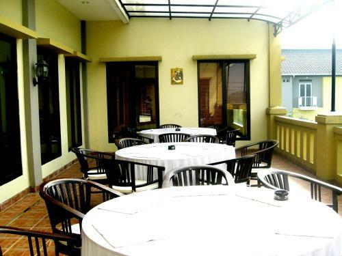 Green Wattana Hotel, Sentul City