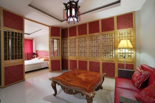 Green Wattana Hotel, Sentul City