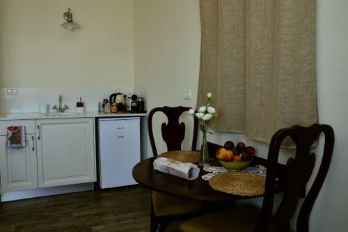Bed & Breakfast Habaronit