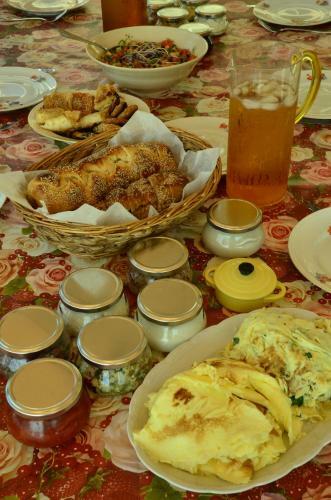 Bed & Breakfast Habaronit