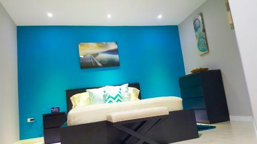 New Kingston Guest Apartments @ Donhead