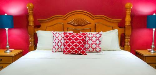 New Kingston Guest Apartments @ Donhead