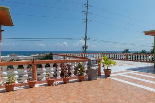 Rosehall Deluxe Bed & Breakfast