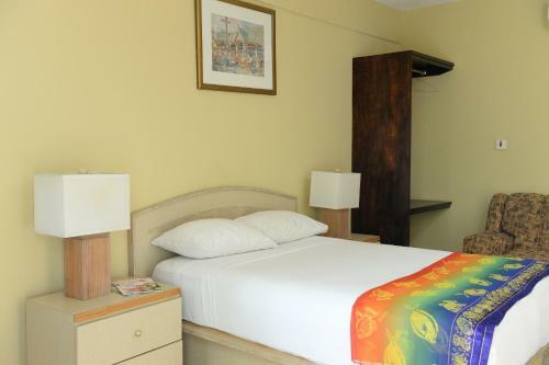 Rosehall Deluxe Bed & Breakfast