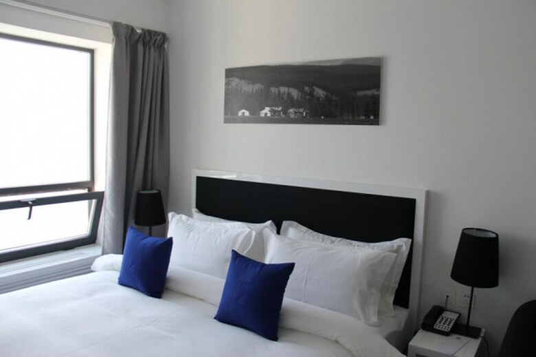 Khuvsgul Lake Hotel