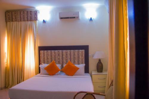 Pilgrims Brook Hotels Ltd