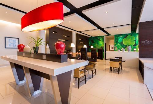 Hotel Courtyard By Marriott Panama At Metromall Mall