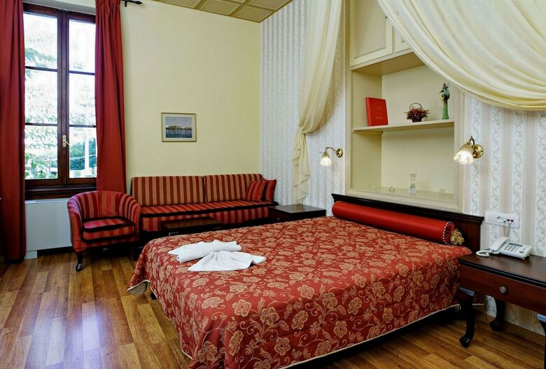 Halepa Hotel