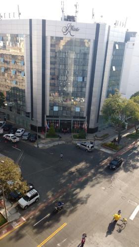 Apartamentos Amoblados De 1 Y 2 Dormitorios