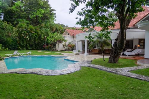 Luxury Villas At Sea Horse Ranch