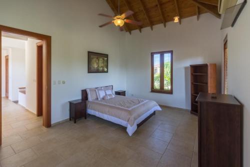 Luxury Villas At Sea Horse Ranch