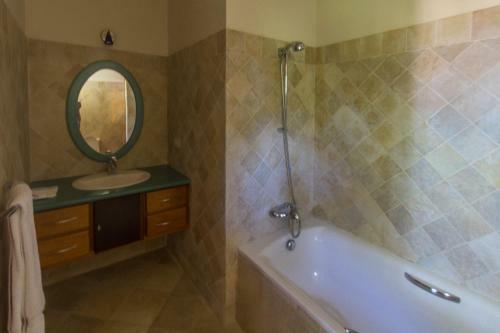 Luxury Villas At Sea Horse Ranch