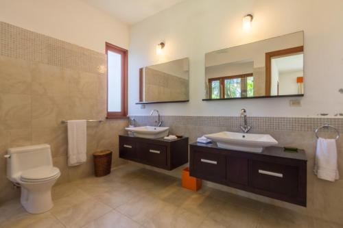 Luxury Villas At Sea Horse Ranch