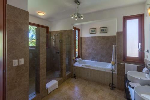 Luxury Villas At Sea Horse Ranch