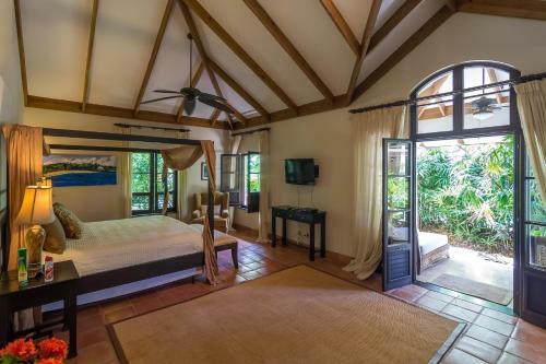 Luxury Villas At Sea Horse Ranch