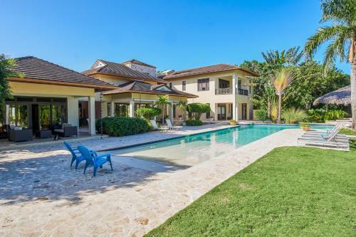 Luxury Villas At Sea Horse Ranch