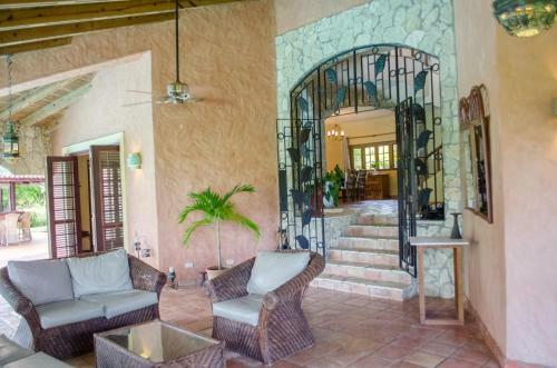 Luxury Villas At Sea Horse Ranch