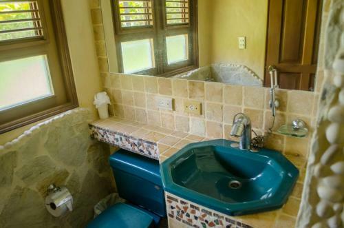 Luxury Villas At Sea Horse Ranch